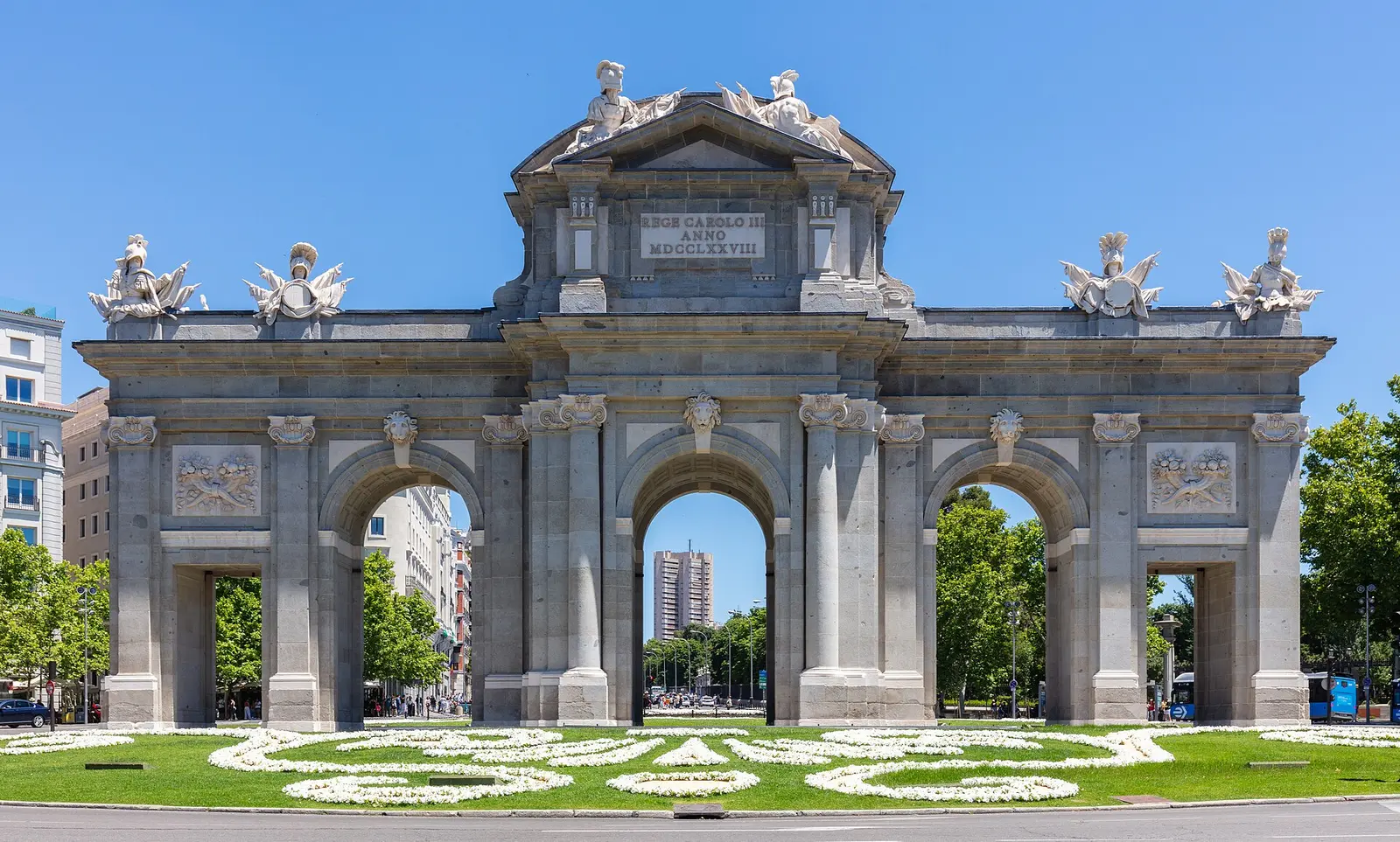 Puerta de Alcala gate in Madrid under a clear sky